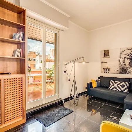 Il Loft Di Margot Apartment *